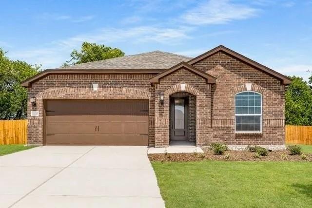 Building Photo - 2024 Brentwood Dr