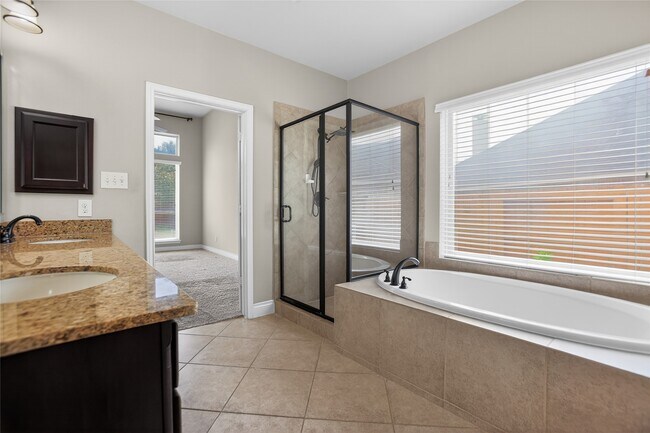 Building Photo - 6535 Arroyo Springs Ln