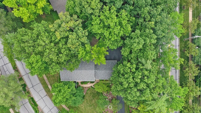 Building Photo - 12819 Huntercreek Rd