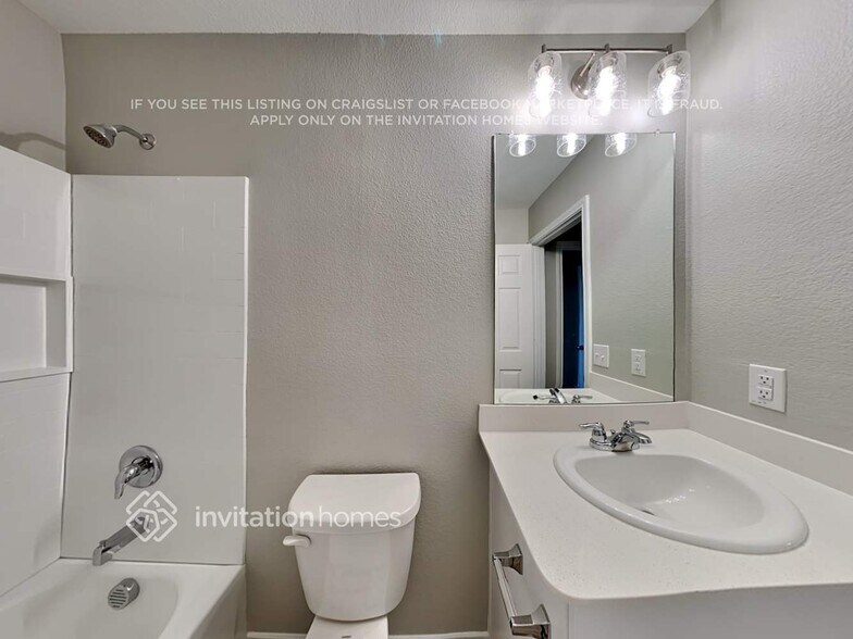 Building Photo - 1007 Clear Dusk Ln