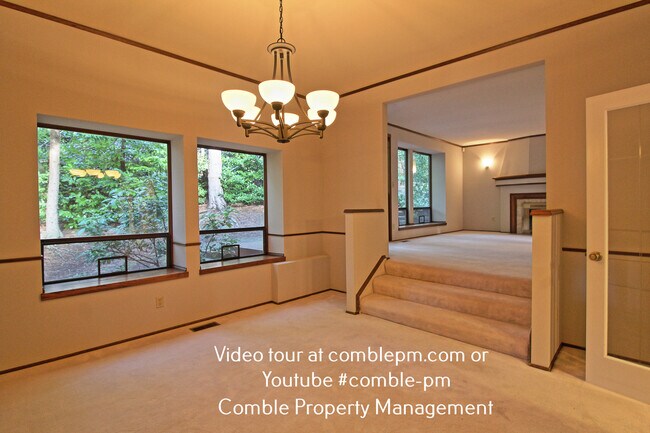 Building Photo - 5275 Highland Dr