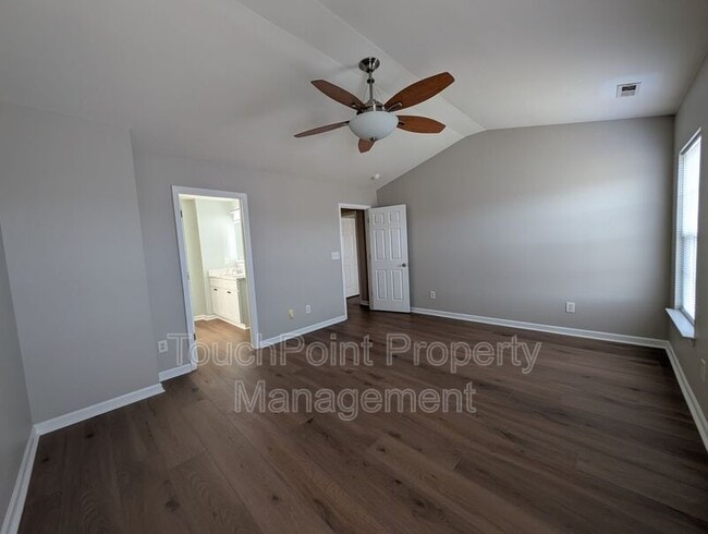 Building Photo - 11307 Breezehill Ln