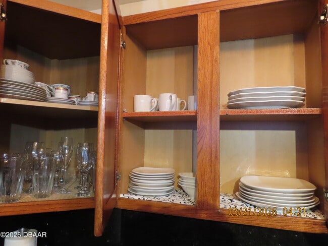 Building Photo - 3043 S Atlantic Ave