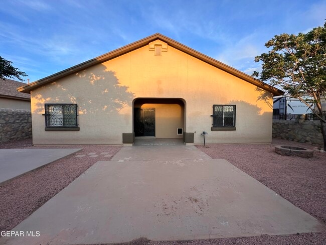 Building Photo - 3109 Timber Pl