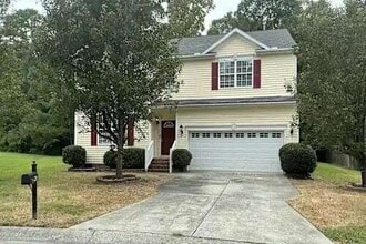 Building Photo - 38 Autumn Leaf Ln