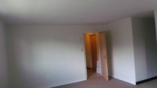 Building Photo - 605 Delaware Ave