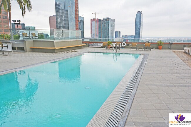 Building Photo - 1100 Wilshire Blvd