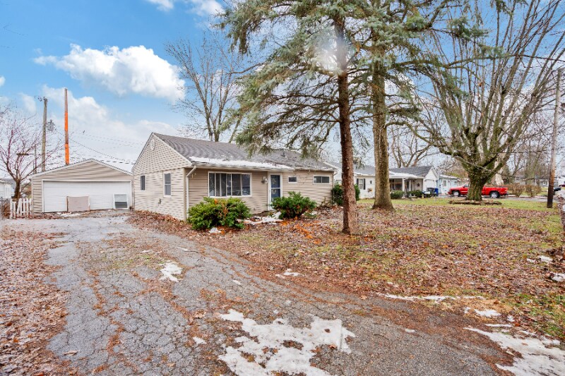 Building Photo - 2519 Walker Ave