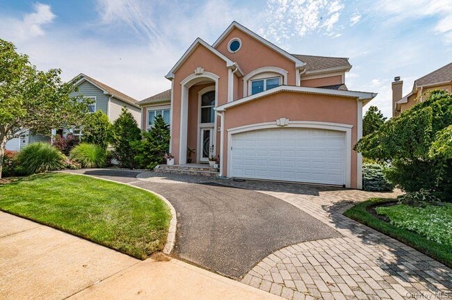 Building Photo - 37 Crescent Cove Cir