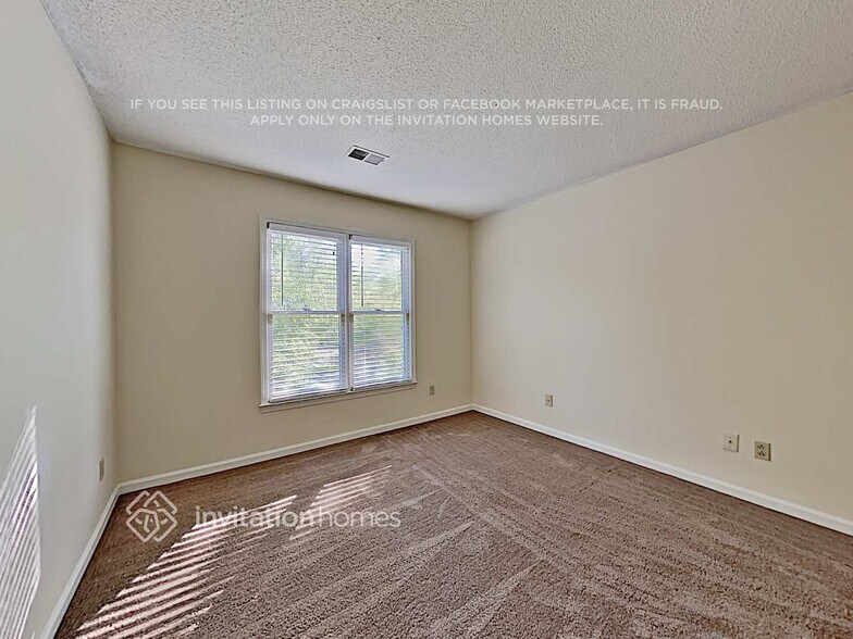 Building Photo - 12235 Provincetowne Dr