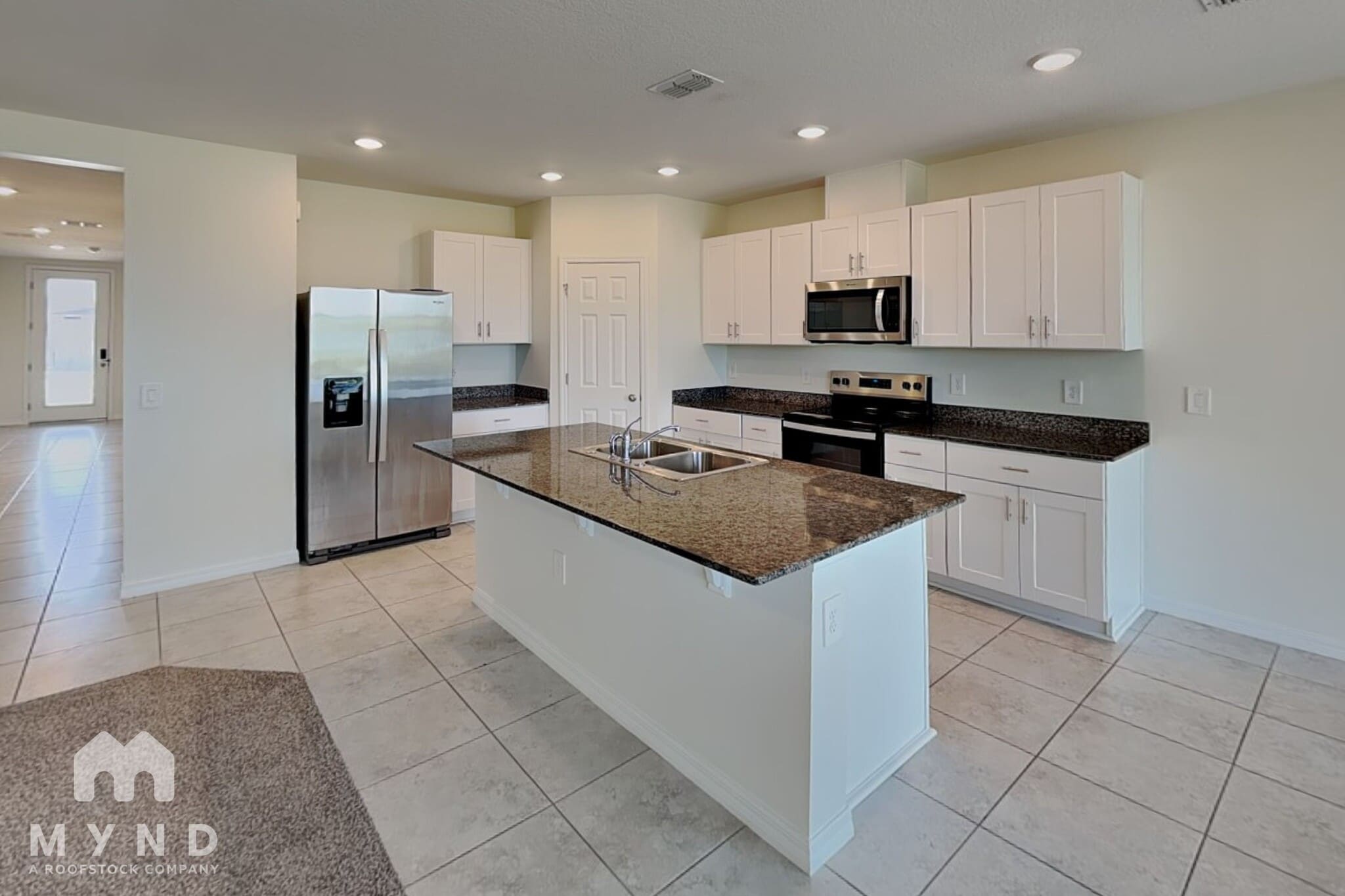 Building Photo - 796 Griffon Ave