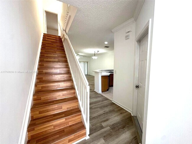 Building Photo - 4855 Palmbrooke Cir