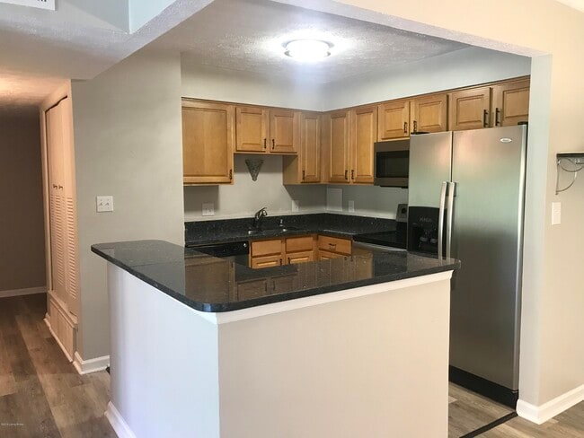 Building Photo - 7904 Grenoble Ln