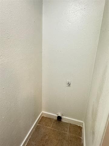 Building Photo - 5410 Brookhollow Dr