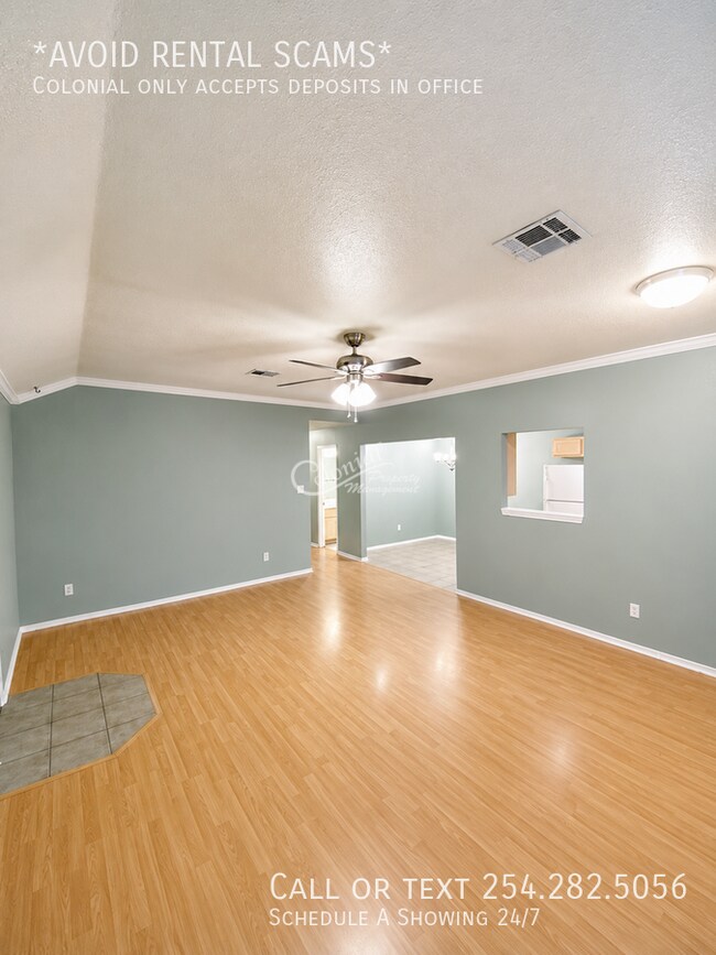 Building Photo - 2805 Alma Dr