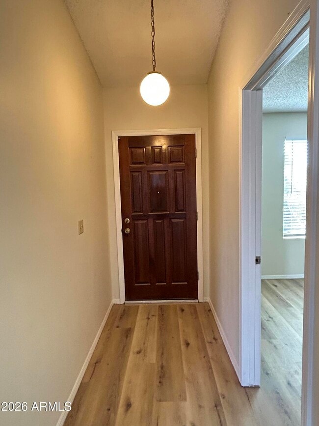 Building Photo - 3926 W Willow Ave