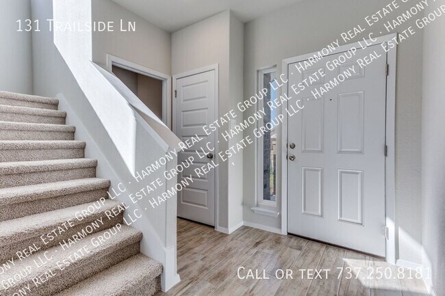 Building Photo - 131 Trailside Ln