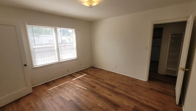 Building Photo - 4105 22nd St