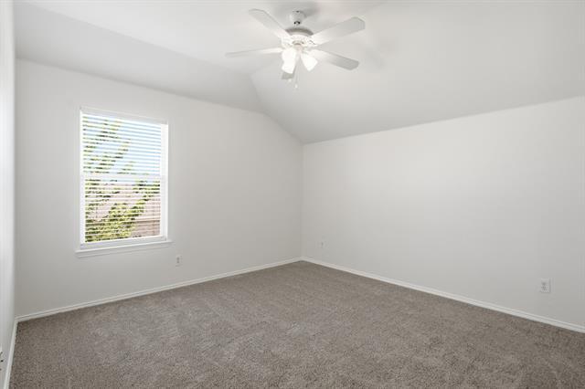 Building Photo - 15636 Gatehouse Dr