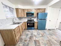 Building Photo - 1127 E 960 S