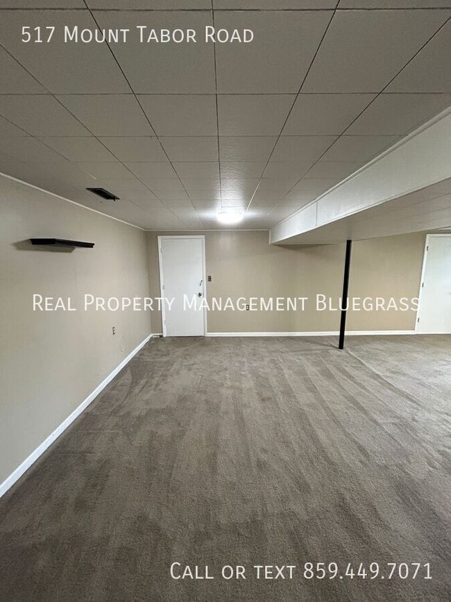 Building Photo - 517 Mt Tabor Rd