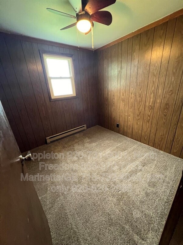 Building Photo - 664 N State St