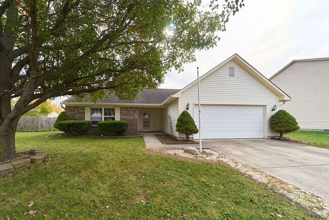Building Photo - Newly Renovated 3 Bedroom Home in Avon Schools!