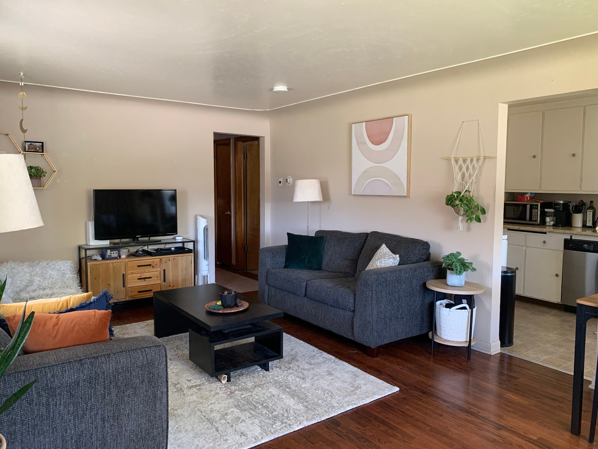 Building Photo - 3915 W 23rd Ave