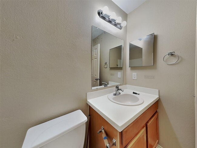 Building Photo - 18798 Prairie Larkspur Dr