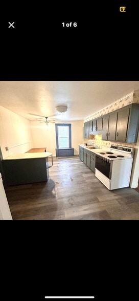 Building Photo - 17 Fonda Ave
