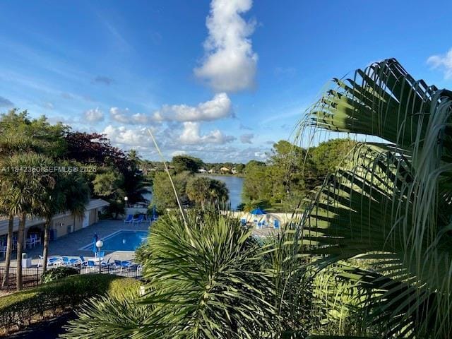 Building Photo - 1902 Bermuda Cir