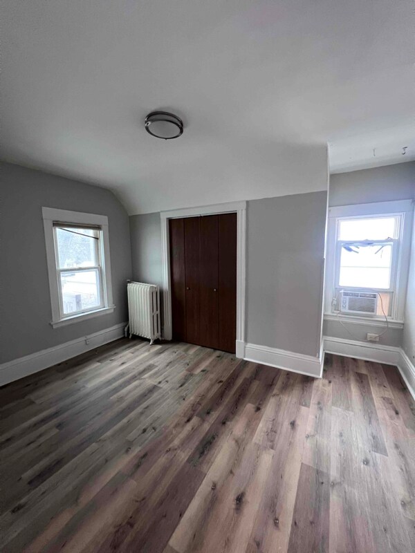 Building Photo - 3345 S 31st Ave