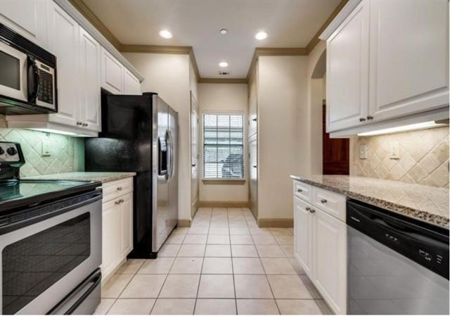 Building Photo - 1805 Signal Ridge Pl