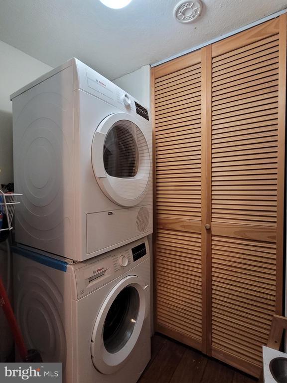 Building Photo - 1106 Lombard St