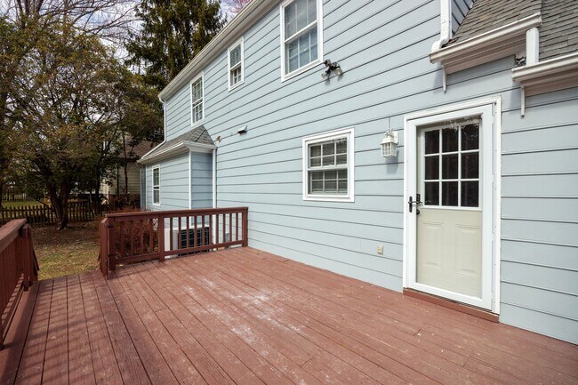 Building Photo - PRICE DROP on Beautiful 4 Bedroom 3 Bathroom Home in North Chesterfield ***Available Early April***