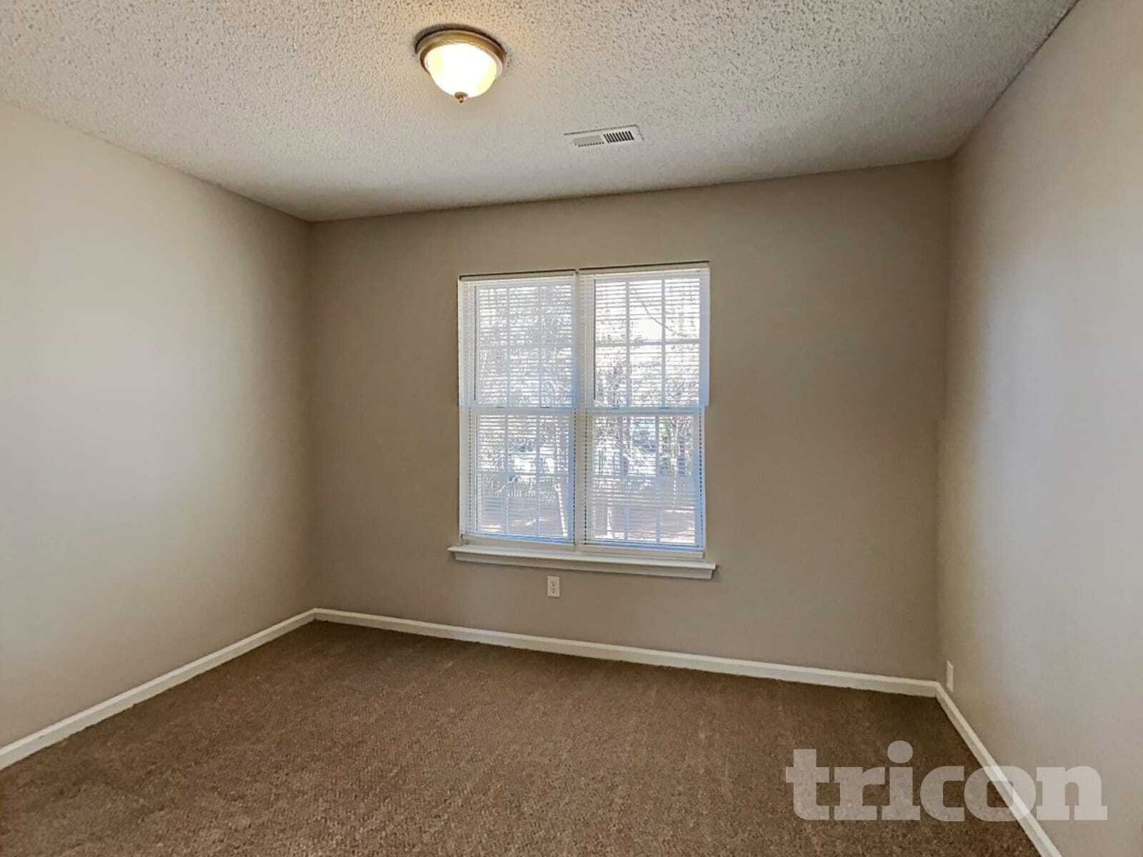 Building Photo - 6800 Brancusi Ct