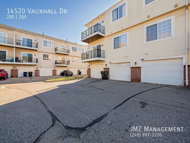 Building Photo - 14520 Vauxhall Dr