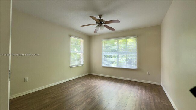 Building Photo - 4241 San Marino Blvd