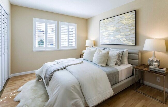 Building Photo - 580 Vista Ave