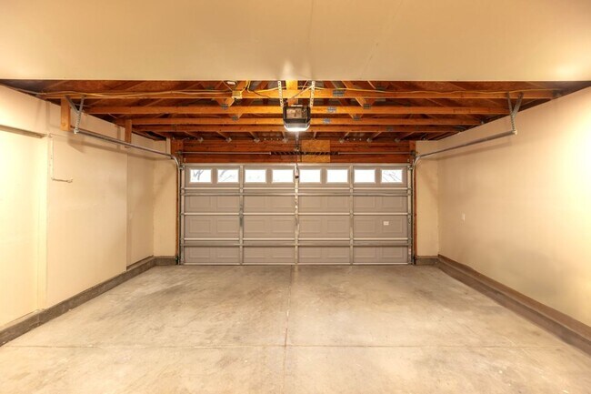 Building Photo - BEAUTIFULLY UPDATED CRYSTAL LAKES HOME WITH PRIVATE BACKYARD, RESORT-STYLE AMENITIES & PRIME SOUT...