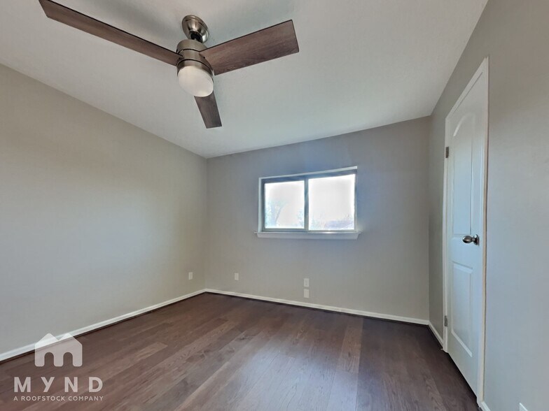 Building Photo - 15726 Pipers View Dr