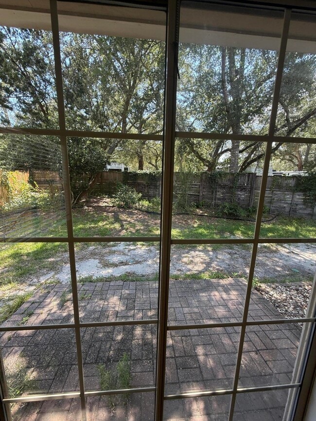 Building Photo - 1305 Ariel Ct