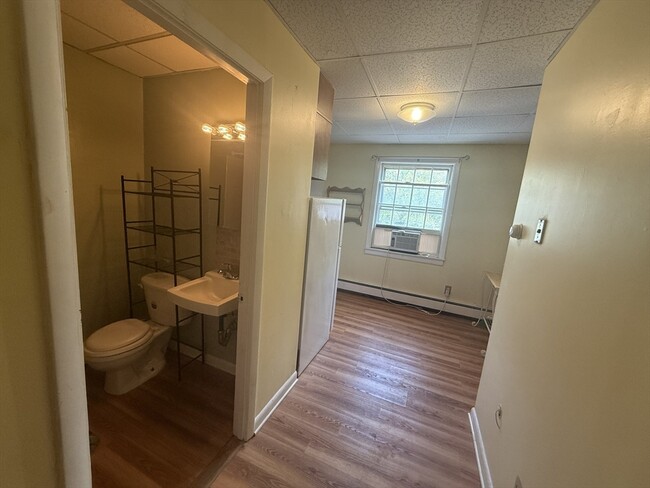 Building Photo - 8 Boyden Rd