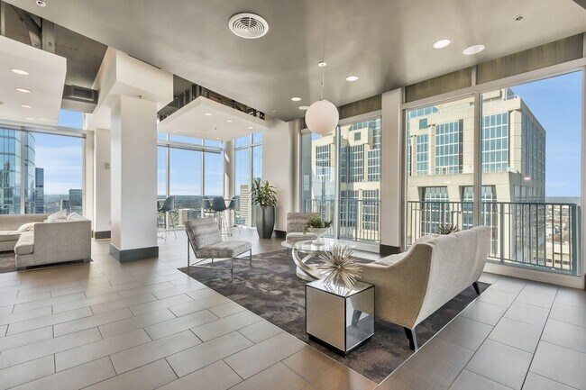 Building Photo - 415 Church St