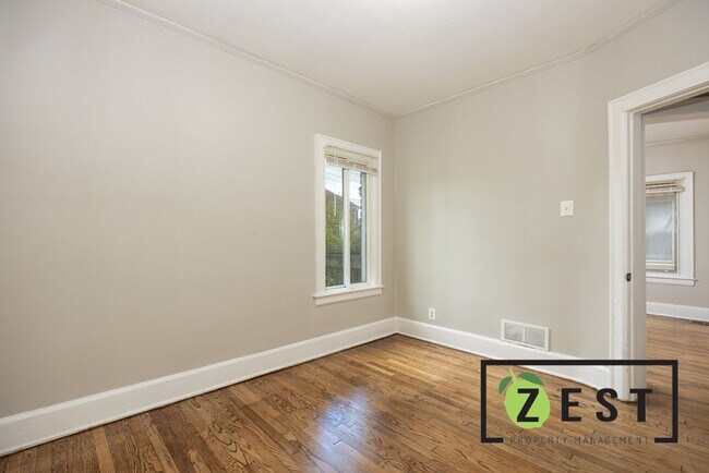 Building Photo - 3740 Tyler St