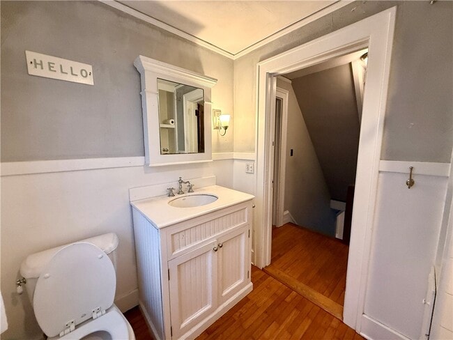 Building Photo - 221 Centennial Farm Ln