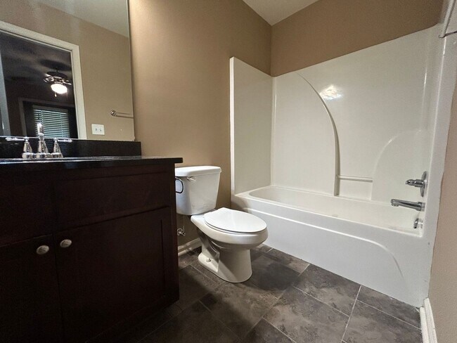 Building Photo - 223 Madison Heights