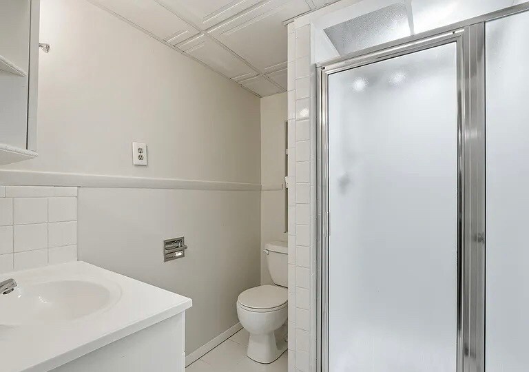 Building Photo - 7201 Loch Raven Rd