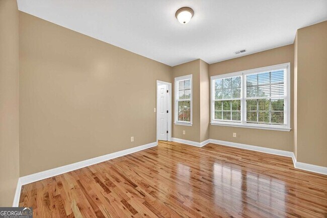 Building Photo - 1222 Creekside Pl SE