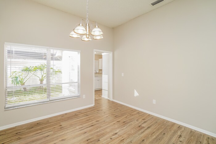 Building Photo - 15155 Nighthawk Dr